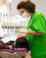Profilaxis dental practicada en Clínica dental en Guadix por la doctora Laura Poyatos
